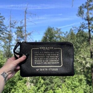 COACH Storypatch Large Detachable Pouch Makeup Bag Black w Gold Hardware